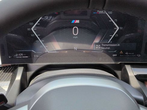 Used 2027 BMW 550e xDrive AWD/4WD image 36