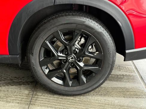 Used 2025 Honda HR-V Sport image 15