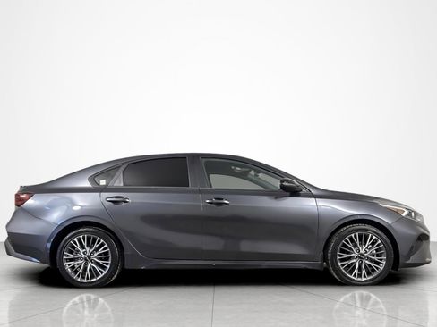 Used 2023 Kia Forte GT-Line w/ GT-Line Premium Package FWD image 6