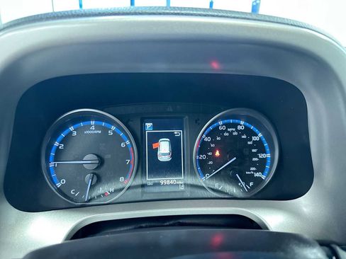 Used 2018 Toyota RAV4 LE w/ All Weather Liner Package image 22