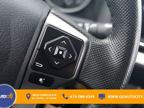 Used 2016 Toyota Tacoma SR5 w/ SR5 Appearance Package (SN) image 20