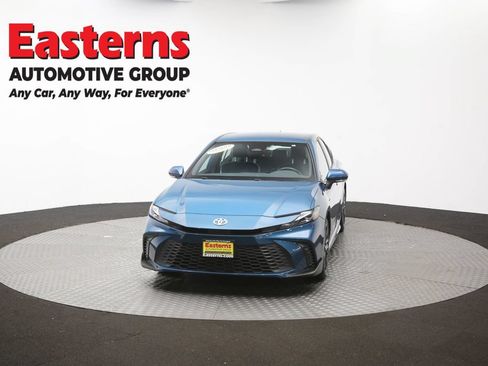 Used 2025 Toyota Camry SE FWD image 54