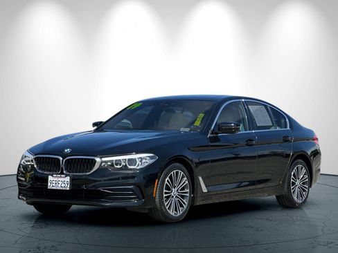 Used 2019 BMW 530i w/ Convenience Package RWD image 8