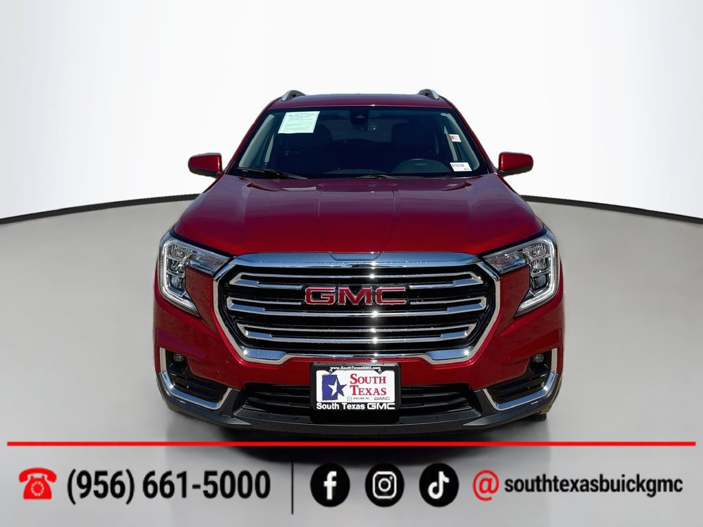 Used 2024 GMC Terrain SLT FWD image 2
