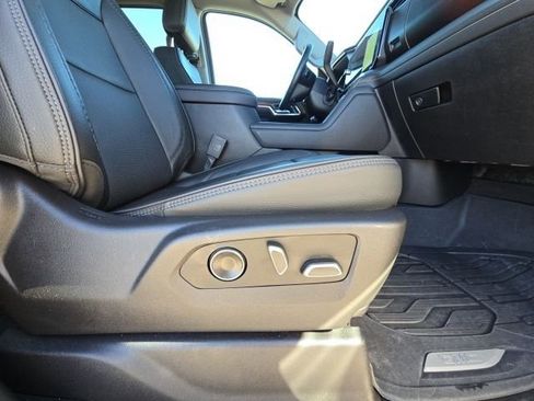 Used 2024 GMC Sierra 2500 Denali w/ Denali Reserve Package image 18