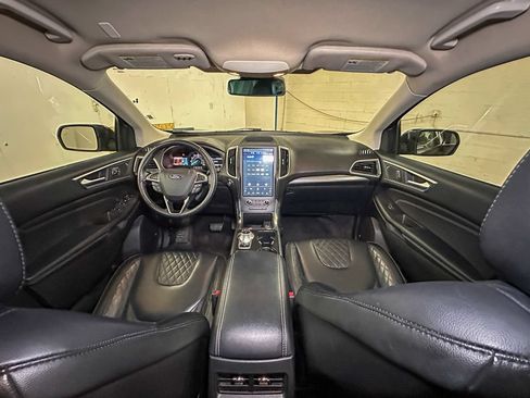 Certified 2024 Ford Edge Titanium AWD/4WD image 29