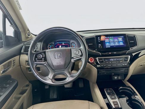 Used 2021 Honda Pilot Touring image 24