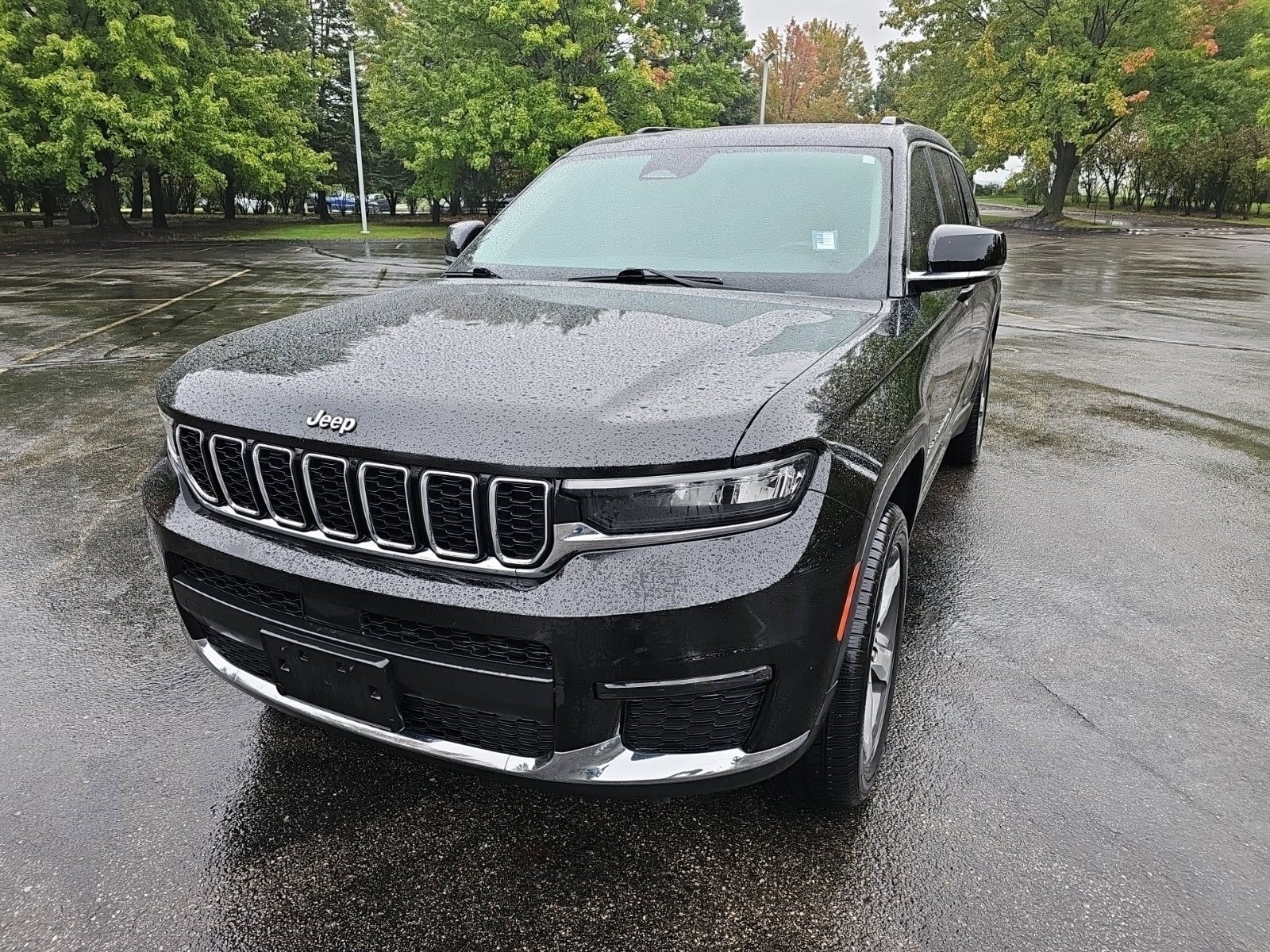 Used 2021 Jeep Grand Cherokee L Limited w/ Trailer Tow Group (B) AWD/4WD image 2