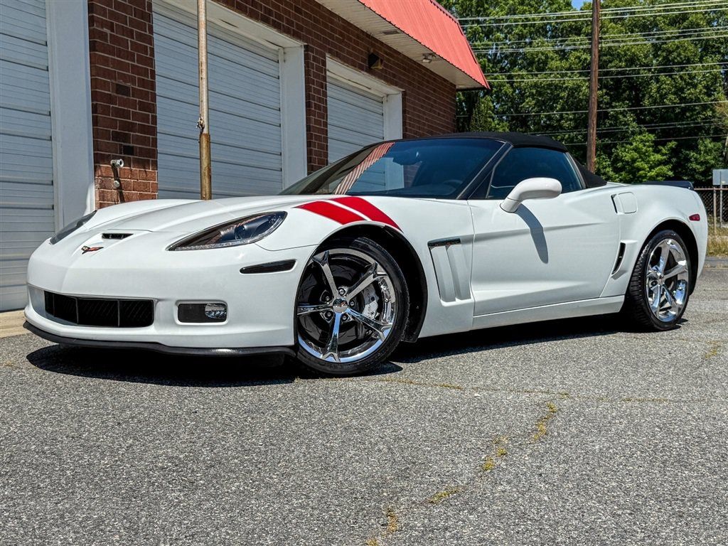 Used 2010 Chevrolet Corvette Grand Sport w/ Preferred Equipment Group RWD image 2