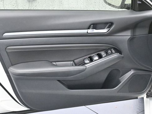 Used 2022 Nissan Altima 2.5 SL image 10