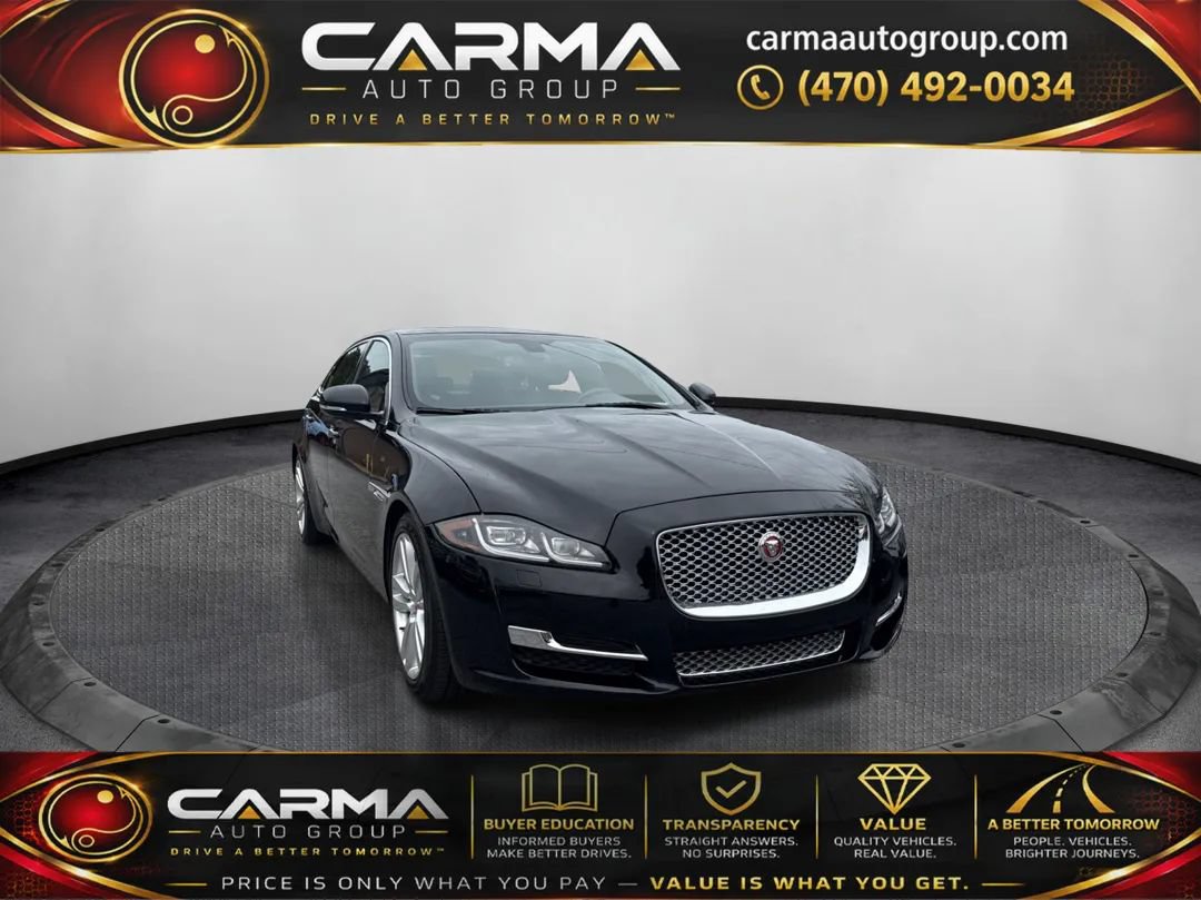 Used 2017 Jaguar XJ L Portfolio RWD image 7