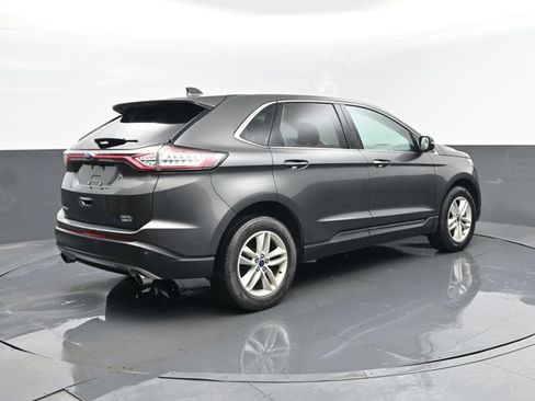 Used 2018 Ford Edge SEL AWD/4WD image 20