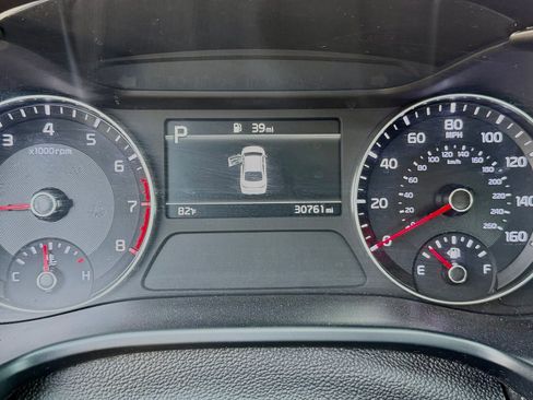 Used 2024 Kia Forte LXS FWD image 28