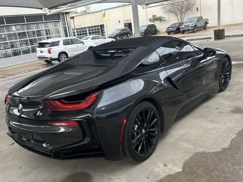 Used 2019 BMW i8 Roadster image 8