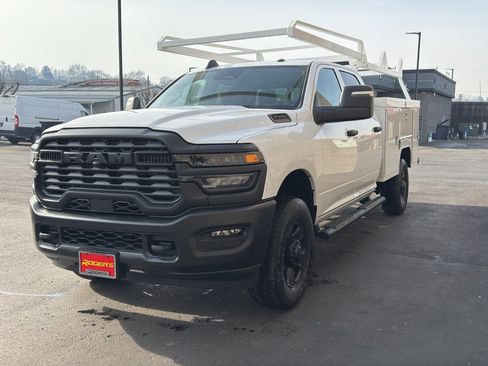New 2026 RAM 2500 Tradesman image 3