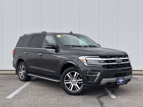 Used 2023 Ford Expedition Limited image 6