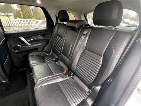 Used 2020 Land Rover Discovery Sport S image 25