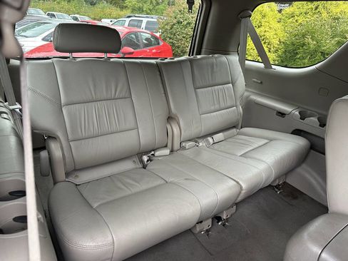 Used 2007 Toyota Sequoia Limited image 24