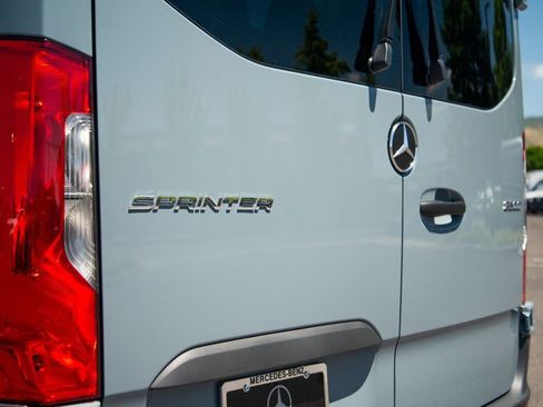 Used 2025 Mercedes-Benz Sprinter 2500 image 17