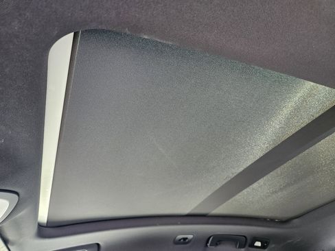 Certified 2018 Porsche Macan image 29