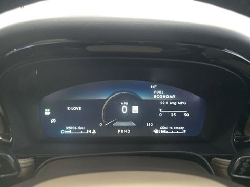 Used 2021 Lincoln Corsair Reserve w/ Equipment Group 201A image 28