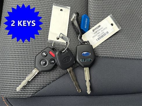 Used 2023 Subaru Crosstrek 2.0i Premium image 3