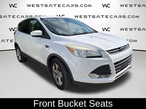 Used 2016 Ford Escape SE FWD image 4