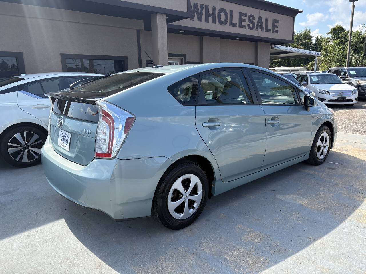 Used 2015 Toyota Prius Three FWD image 4