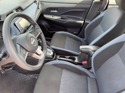 Certified 2025 Nissan Versa SV image 17