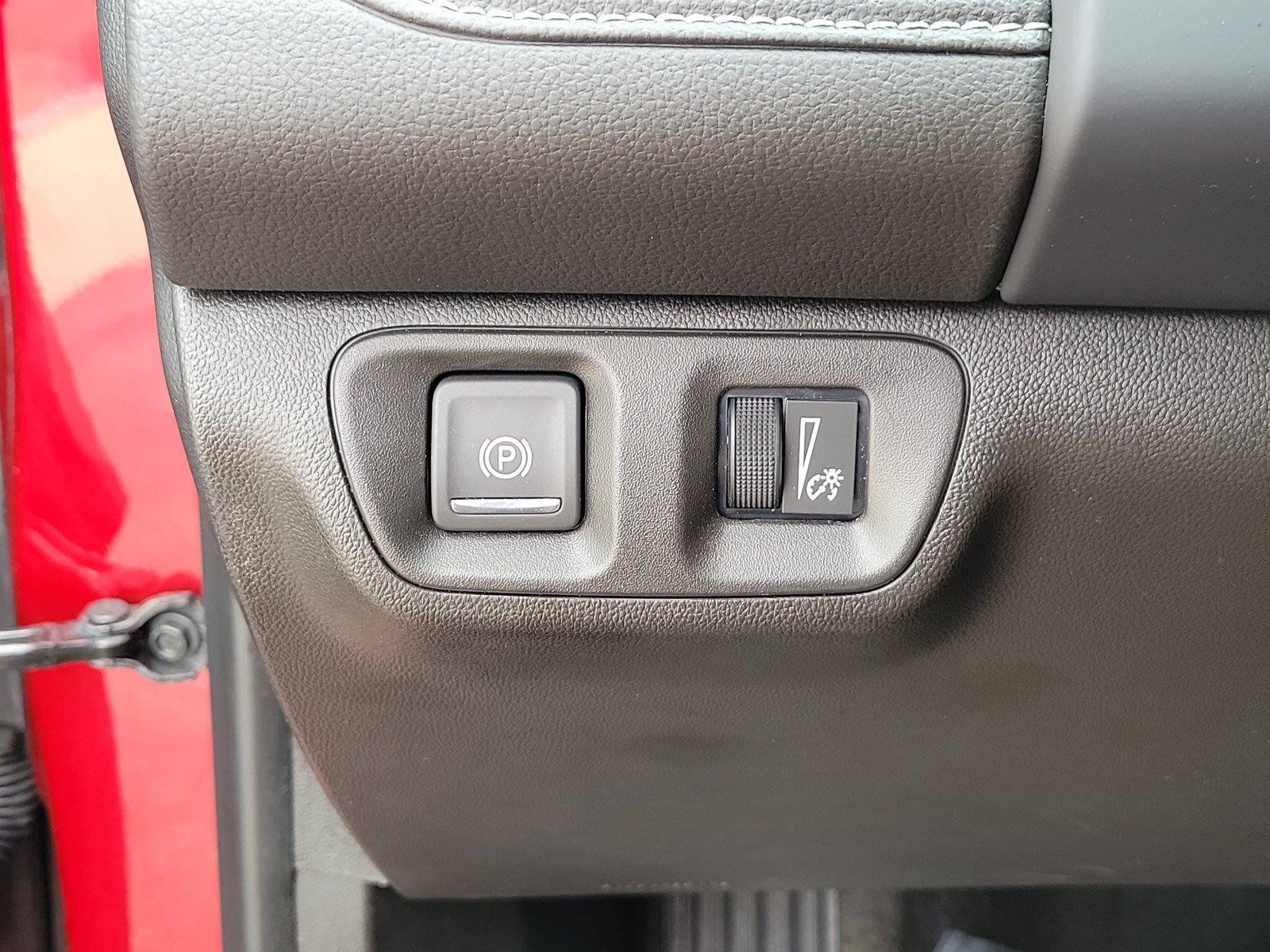 Used 2023 GMC Acadia SLE w/ Driver Convenience Package FWD image 21
