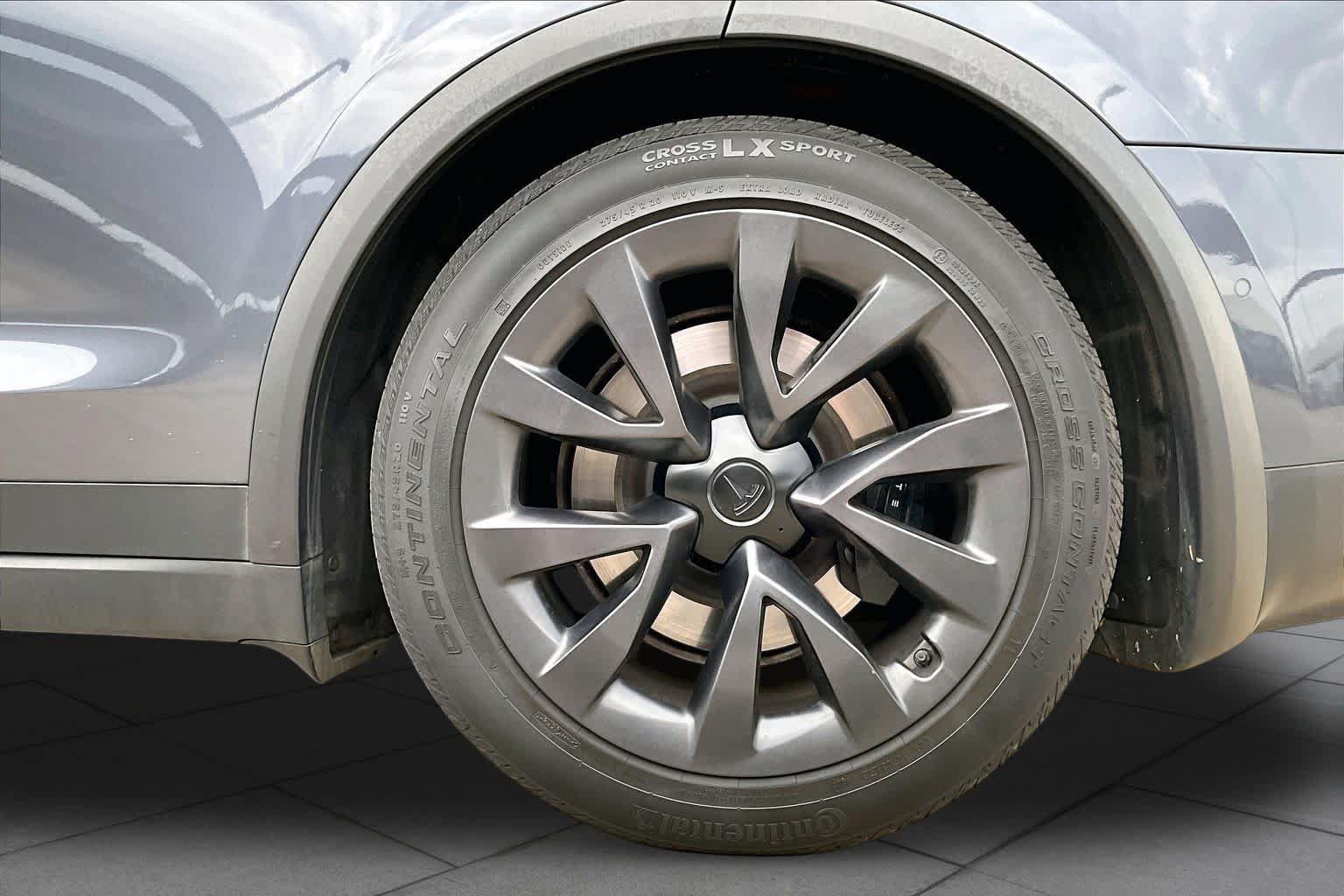 Used 2023 Tesla Model X Plaid AWD/4WD image 9
