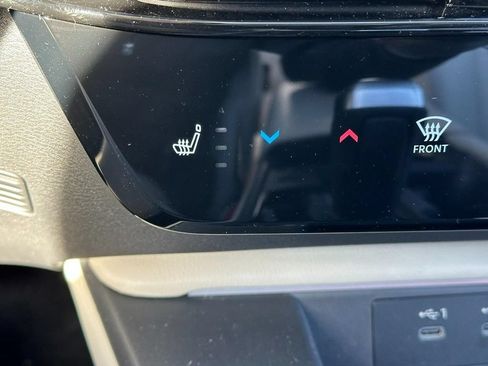 Used 2026 Nissan Sentra SL w/ Floor Mat Package FWD image 14