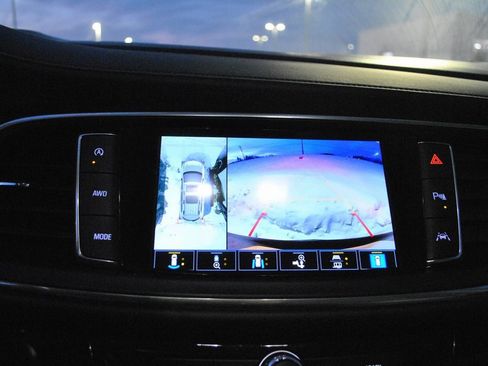 Used 2024 Buick Enclave Avenir w/ Avenir Technology Package image 24