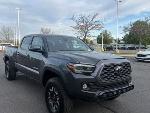 Used 2023 Toyota Tacoma TRD Off-Road AWD/4WD image 4