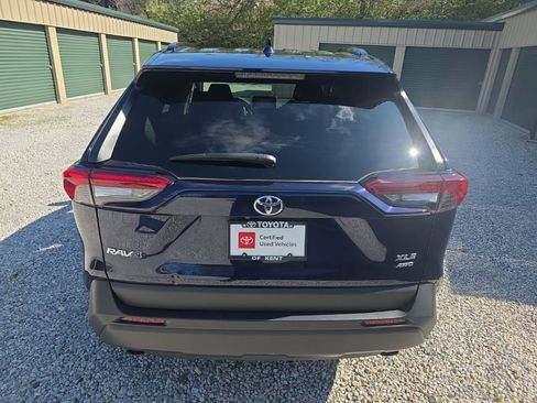 Used 2023 Toyota RAV4 XLE w/ Convenience Package image 6
