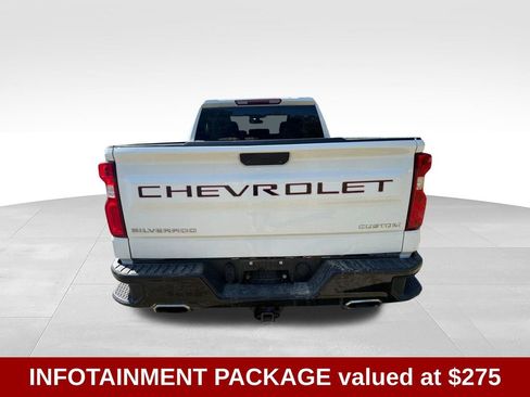 Used 2019 Chevrolet Silverado 1500 Custom Trail Boss w/ Custom Convenience Package AWD/4WD image 5