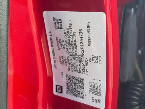 Used 2023 Chevrolet Colorado LT w/ LT Convenience Package II AWD/4WD image 23