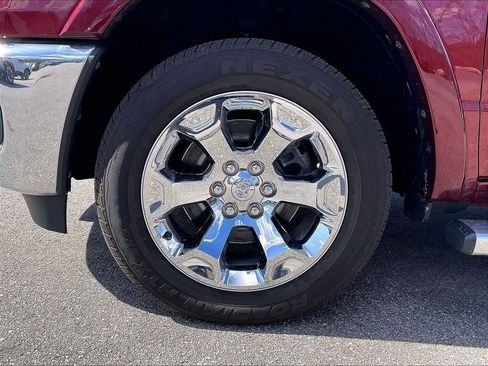 Used 2025 RAM 1500 Big Horn AWD/4WD image 7