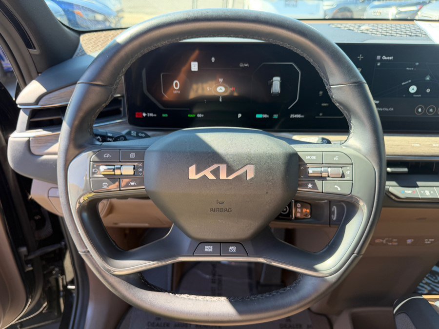 Used 2024 Kia EV9 Land AWD/4WD image 13