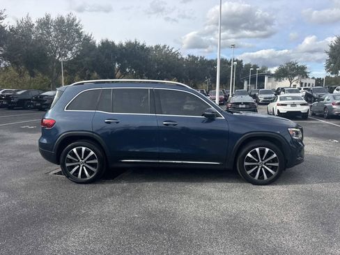 Used 2021 Mercedes-Benz GLB 250 image 3