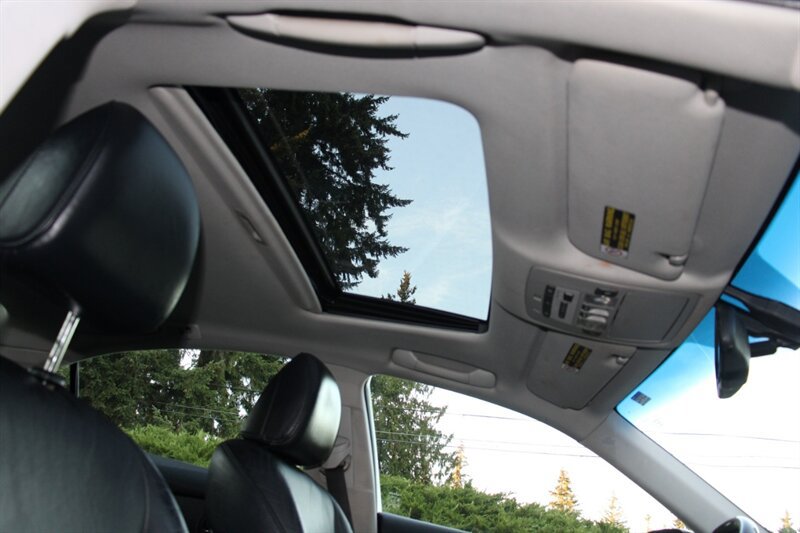 Used 2012 Lexus ES 350 FWD image 9