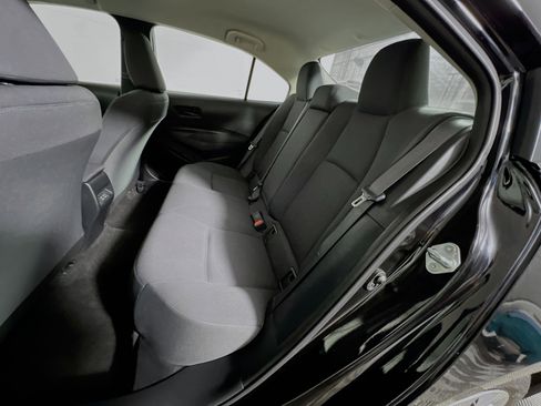 Used 2024 Toyota Corolla LE image 28