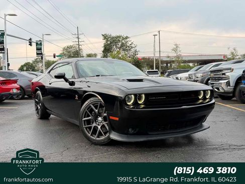 Used 2016 Dodge Challenger R/T Scat Pack w/ Leather Interior Group RWD image 1