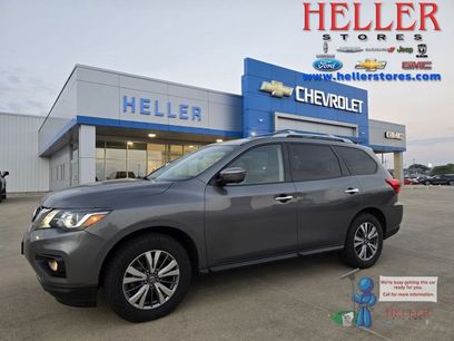 Used 2019 Nissan Pathfinder SL