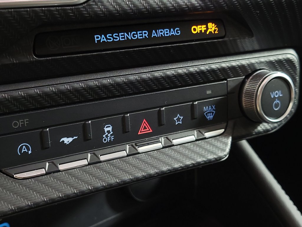 Used 2025 Ford Mustang GT Premium RWD image 24