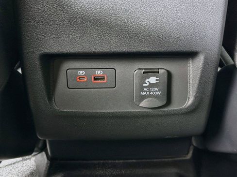 Used 2023 Nissan Frontier SV w/ Technology Package AWD/4WD image 28