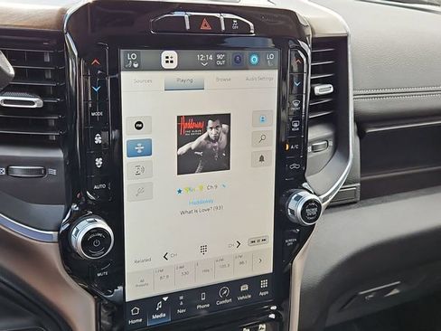 Used 2024 RAM 2500 Laramie image 14