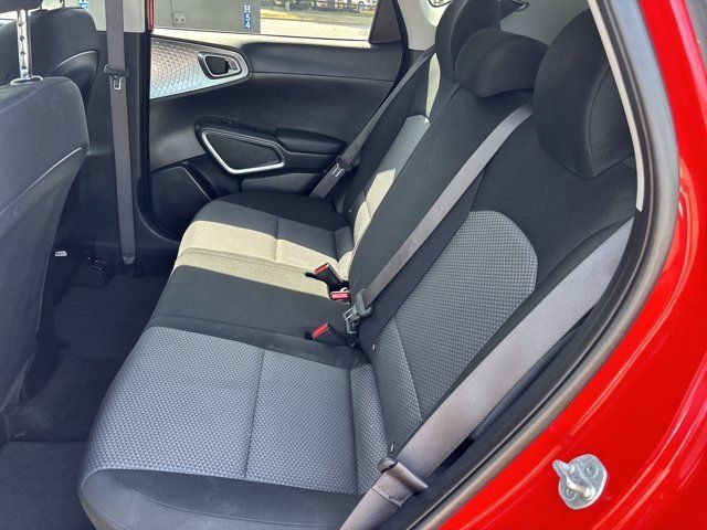 Used 2024 Kia Soul LX w/ Option Group 015 FWD image 14