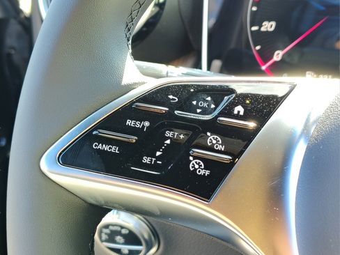 Certified 2026 Mercedes-Benz GLC 300 image 29