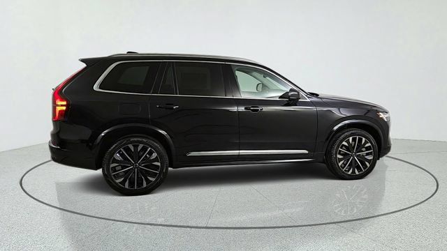 New 2026 Volvo XC90 T8 Plus w/ Protection Package AWD/4WD image 8